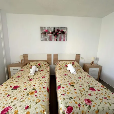 Coblanca 8-18º4 Апартаменты *