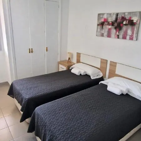 Apartment Coblanca 8-18º4 *